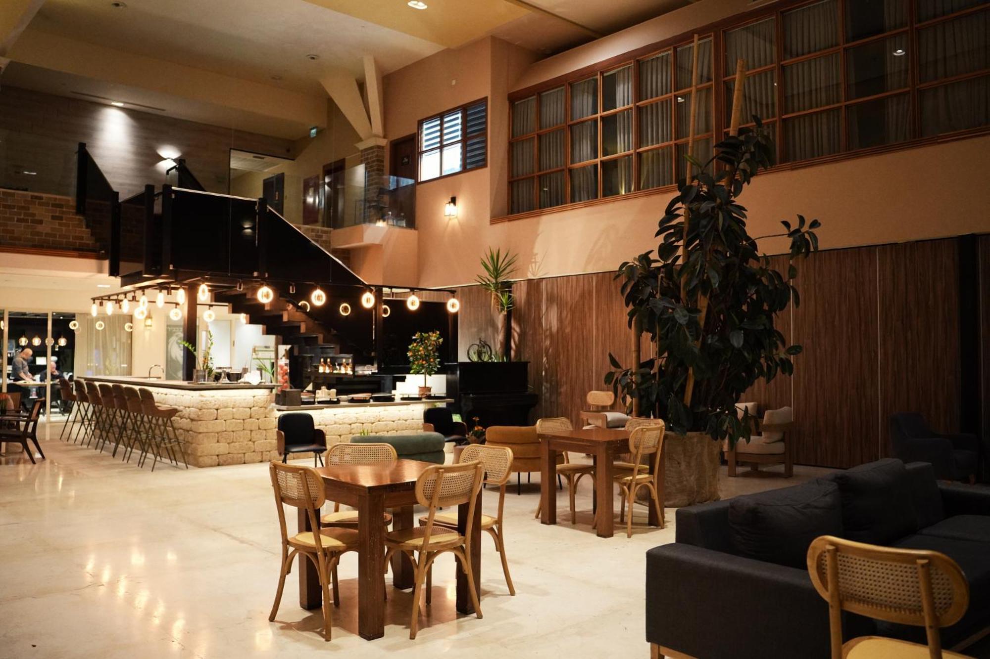 Garden Hotel Haifa Exterior foto